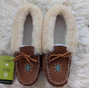 Bastien industries indigenous made in Canada moccasins 7